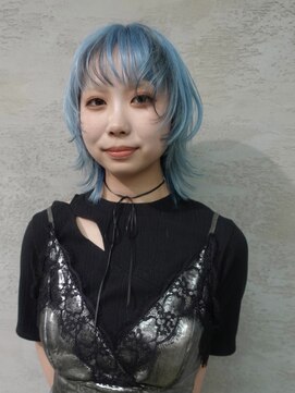 ユルク トウキョウ(jurk tokyo) レイヤーカット＆夏におすすめ涼しげ水色デザインカラー