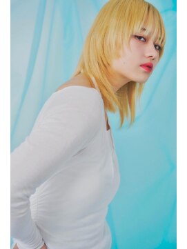 サンバレー(SUNVALLEY) 抜きっぱなしブロンド顔まわりハイレイヤーウルフ