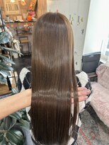 トゥーミー(to mee)&nbsp;シルバーベージュ♪【新田】