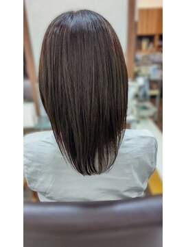 シーズンプラス(SEASON PLUS) 20代30代40代 大人可愛い 小顔カット ロングレイヤー 1B