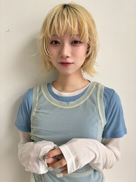 ベター(better) ライトベージュのカラーとレイヤーくびれボブがオシャレ可愛い