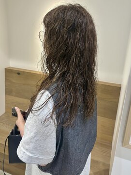 ナンバースリー 綱島店(Number Three) ロングスパイラルパーマ【Number Three 綱島店】