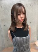 斜めバング/グレージュカラー/デザインカラー/シルキーベージュ