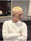金髪ボウズ