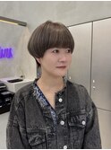 白髪ぼかしマッシュショート