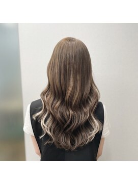 レヴェリー(REVERIE) プルエクステ