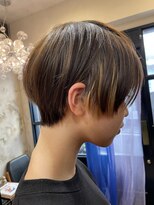 マユ(mayu)&nbsp;丸みショート