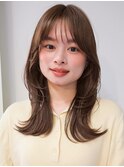 くびれミディアム/レイヤー/顔周り/小顔/ベージュ/20代30代
