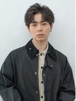 テン 心斎橋(tenn.)&nbsp;難波ニュアンスパーマセンターパートフェザーパーマ毛流れパーマ