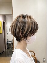 カラーサロンビスカリア 相模原エリア 淵野辺駅店(Color salon Biscaria)&nbsp;白髪ぼかしハイライトショート[淵野辺/淵野辺駅]