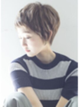 ザ シー 橋本(The C) ひし形シルエットの大人ショート