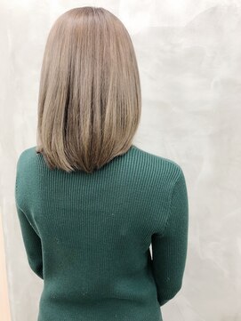 ソーコ 渋谷(SOCO) *【SUN】ケアブリーチ☆シアベージュ *