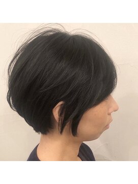 ファヴォリ(favori) 【 favori 自由が丘】　大人クール耳かけショート