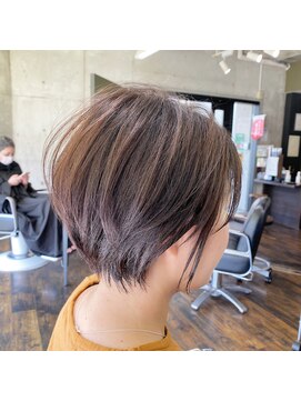 ガルボ ヘアー(garbo hair) 簡単スタイリング♪耳かけショートスタイル♪