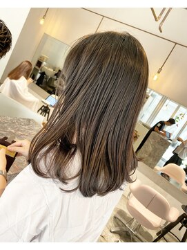 ブリーチ(bleach) ヌーディベージュ