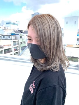リオリス ヘア サロン(Rioris hair salon) グレージュ