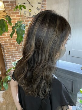 アンシュシュ(UN CHOU-CHOU) ナチュラルハイライト