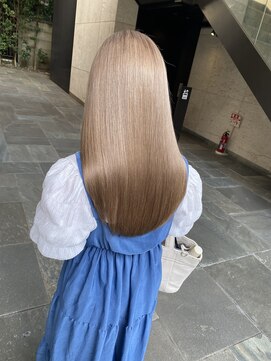 ナチュラ(natura) ブリーチしても艶々な髪に◎酸性ストレート