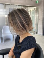 イキ 表参道(iki omotesando)&nbsp;モード/無造作ウェーブ/大人ガーリー[表参道駅]