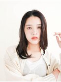ミディアムヘア/斜めバング/グレージュカラー/新宿駅