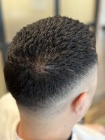 キタセンジュバーバー バイ ティーズ(KITASENJU BARBER by T's) 濡れパン