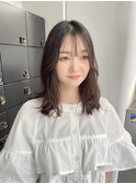 大人美人艶カラーベージュ小顔カット透明感レイヤーミディアム