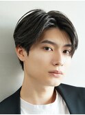 大人ビジネスヘア緩め毛流れセンターパートニュアンスパーマ