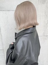 ヘアースペース エートゥーゼット(HairSpace AtoZ) ミルクティーベージュ/ホワイトカラー/ベージュカラー