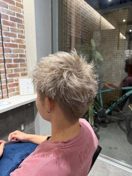 ポイントゼロ(POINT ZERO ASTRAEA) ハイトーンスパイキーショート