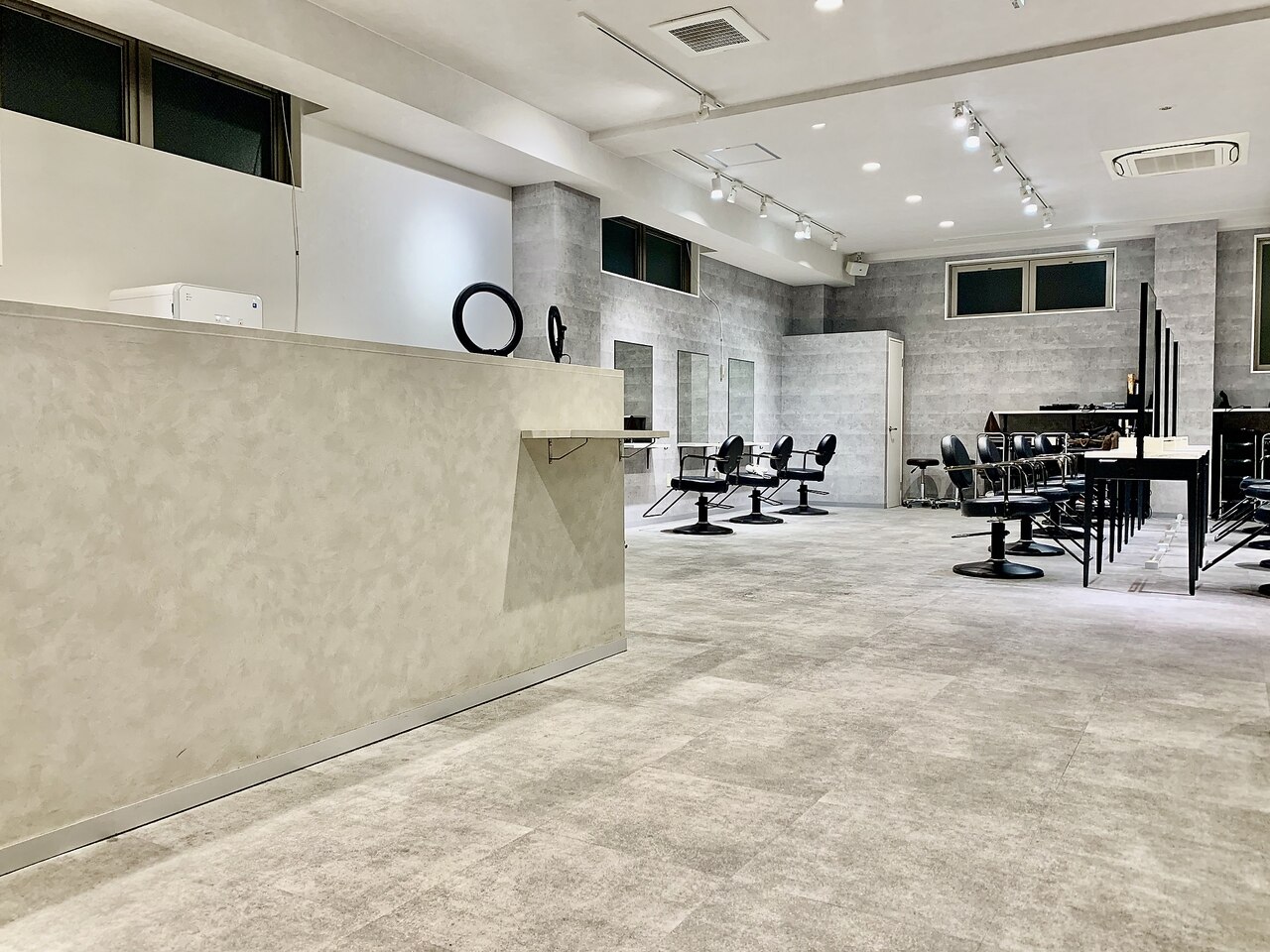 アンダーバーホワイト(_WHITE)｜ホットペッパービューティー