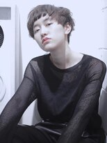 ココ 本八幡(KOKO)&nbsp;黒髪クラゲヘアーオリーブグレー小顔ココアベージュショート