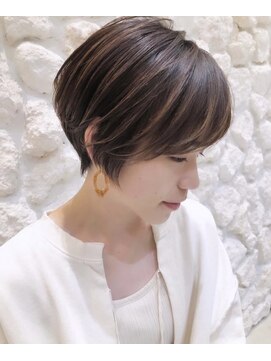 モアナ バイ ヘッドライト 沖縄東崎店(Moana by HEADLIGHT) Moana【東崎】#ハンサムショート#ハイライト#20代30代40代