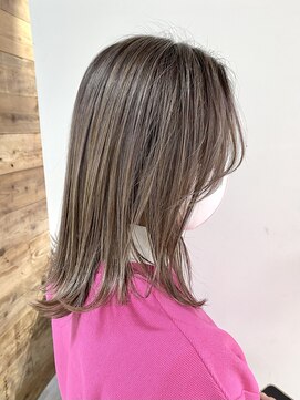 フォーク(FOLK) 髪質改善出来る白髪ぼかしハイライト×バレイヤージュ4