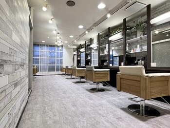 ヘアーメイクサロン プラスチッタ(hair make salon plus citta')の写真/上小田井駅スグ！<mozoワンダーシティ>の近くなので、お買い物帰りに寄れるサロン！