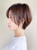 ビュー フクオカ(VIEW FUKUOKA)&nbsp;大人ショートカットウェットヘアオリーブベージュデザインカラー