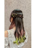 ヴィックス クリスタル(VIC’S crystal)&nbsp;インナーカラー×ハーフアップ