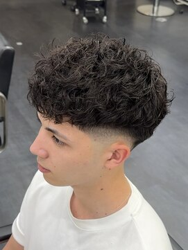 メンズサロンドットリアン(dot. lien) 無造作スパイラルパーマ刈り上げマッシュメンズパーマ