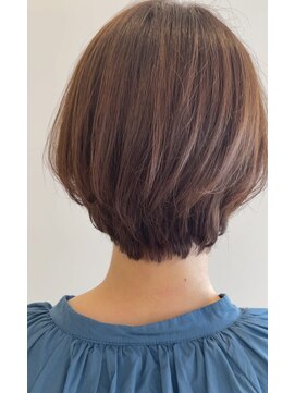 チーモ ハッピー ヘア メイク(CheeMo happy hair make) 女性らしいショートスタイル