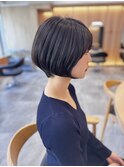 艶やかにまとまる重めショートボブ　　五十嵐