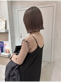 YOKE 大人ボブ切りっぱなしボブ丸くないボブピンクグレージュ