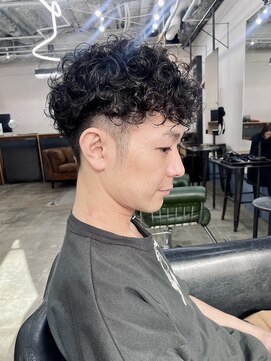 エシカ(ethica) 【ethica_南船場】フェザーパーマ風×ブルーブラック