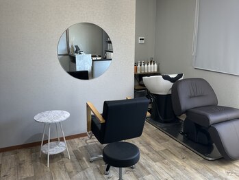 to.i.ro hair 【トイロ　ヘアー】