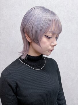 エイム(AiM) ウルフカット/ハイトーンカラー