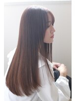 ワンコンセプト(ONE CONCEPT)&nbsp;艶と女性らしさを出した柔らかいヘアスタイル