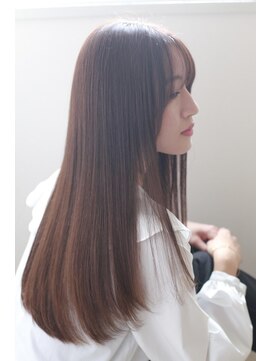 ワンコンセプト(ONE CONCEPT) 艶と女性らしさを出した柔らかいヘアスタイル