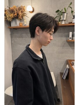 テーラー(Tailor) ナチュラルセンターパート