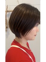 ニナル(Ninal) 丸みショート
