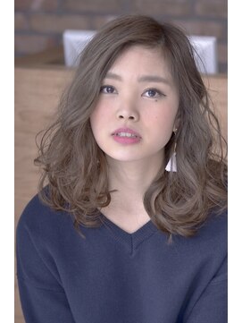 ボコカ(bococa) 大人クラシカルでまとまりのあるカジュアルロブ