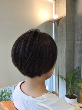 ダーナ(Dana) 冬こそ丸ボブ