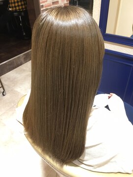 ユシカ(YUSICA) ダブルカラー 20代30代40代 所沢/新所沢/東所沢/航空公園